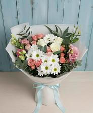Букет цветов из:  Розы, Лизиантусы и Хризантемы в Григорьевской