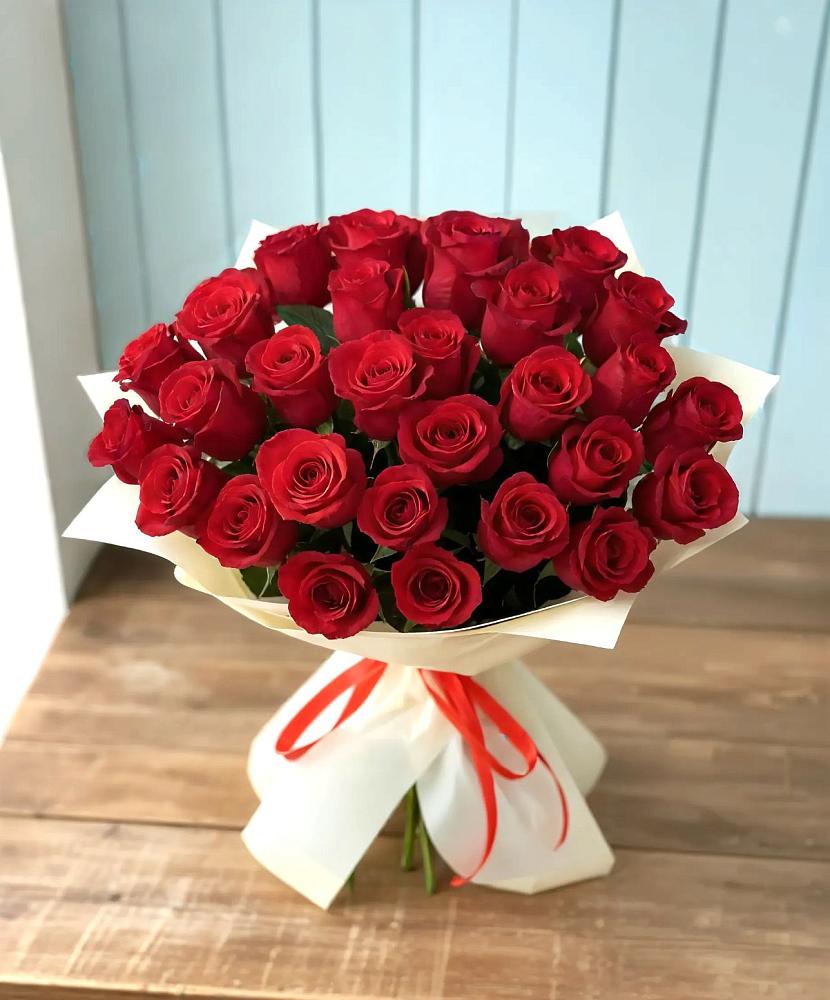 Букет 29 Красных роз в Григорьевской