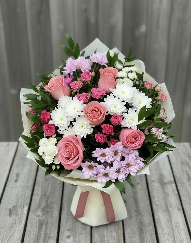 Букет цветов из: Альстромерии, Гвоздики, Розы и Хризантемы в Григорьевской