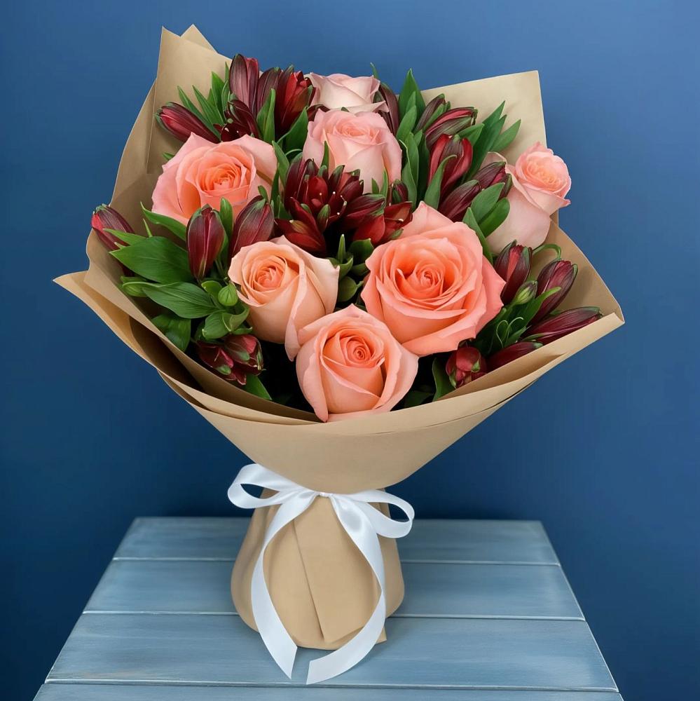 Букет цветов из: Розы и Альстромерии в Григорьевской