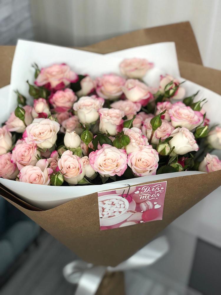 Букет цветов из: Розы в Григорьевской