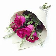 Букет цветов из:  Розы в Григорьевской