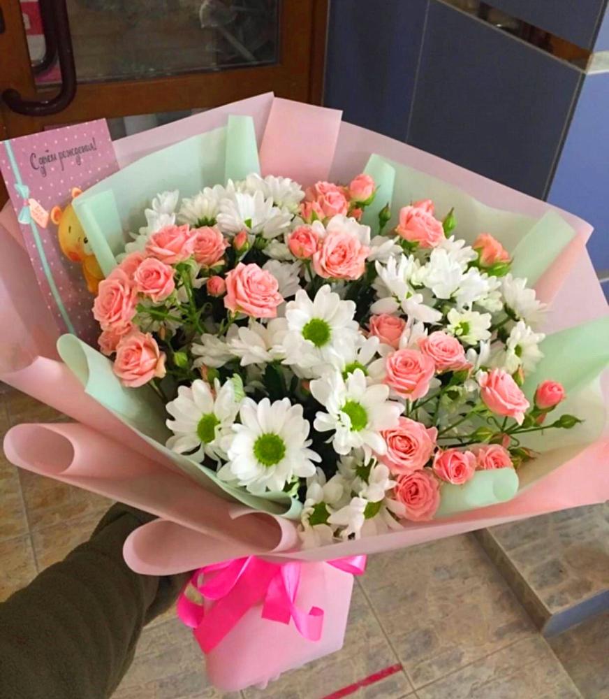 Букет цветов из: Розы и Хризантемы в Григорьевской