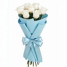 Букет 7 белых роз Проуд в Григорьевской