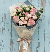 Букет цветов из:  Розы в Григорьевской