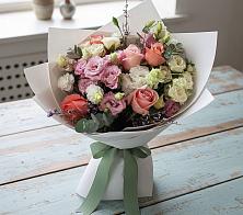 Букет цветов из:  Розы, Лизиантусы и Гвоздики #REPLACE_PRED# Григорьевской