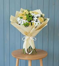 Букет цветов из:  Хризантемы и Розы в Григорьевской