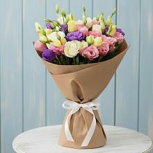 Букет цветов из:  Лизиантусы в Григорьевской