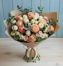 Букет цветов из:  Альстромерии и Розы в Григорьевской